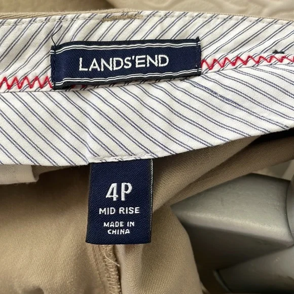 Lands’ End khaki shorts - Picture 7 of 9